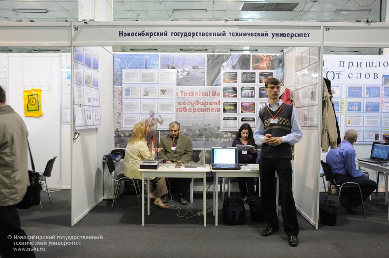 30.06.09     Участие НГТУ в III Сибирской венчурной ярмарке , фотография: В. Кравченко