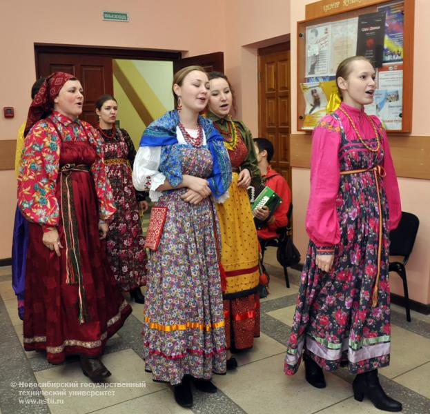 12.01.10     В НГТУ пройдут Зимние городские святки, фотография: В. Кравченко