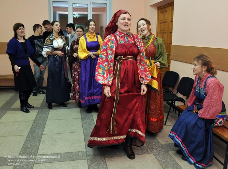 12.01.10     В НГТУ пройдут Зимние городские святки, фотография: В. Кравченко