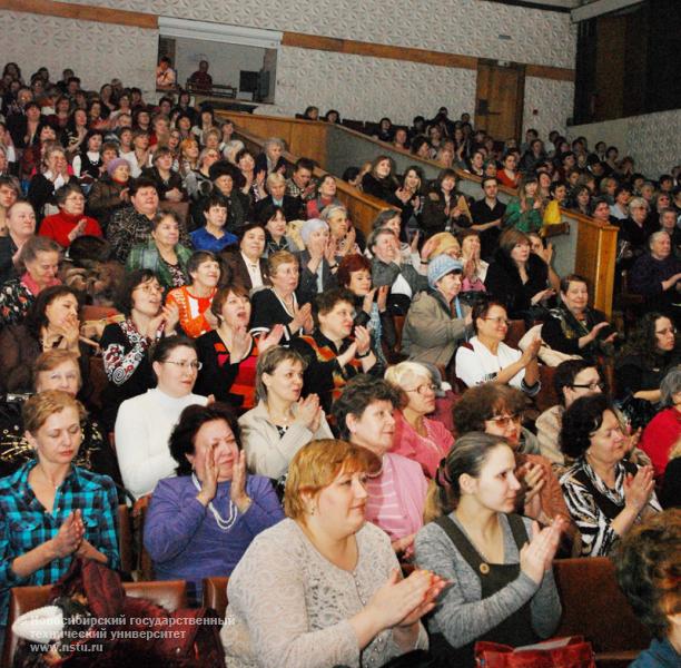 05.03.10     Концерт, посвященный Международному женскому дню, фотография: В. Невидимов