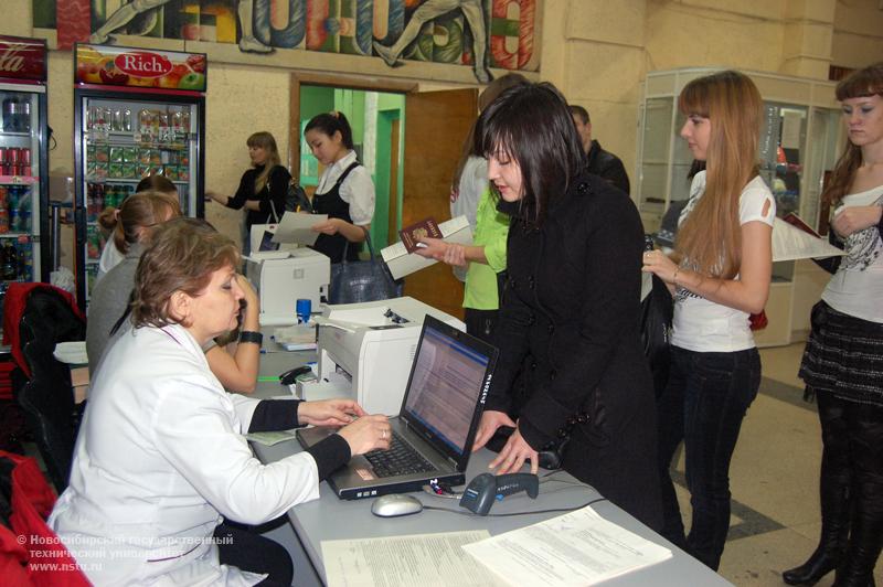 16.11.10     16-17 ноября в НГТУ пройдет донорская акция «Наш дар во имя жизни», фотография: В. Кравченко