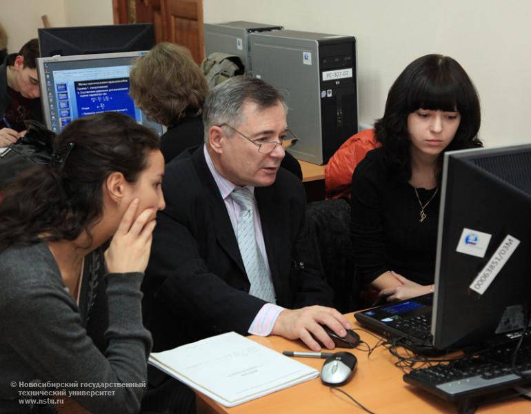 06.12.10     Конференция «Наука. Технологии. Инновации» в НГТУ, фотография: В. Невидимов