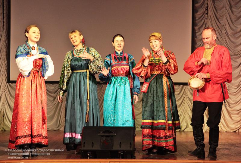 06.05.11     В НГТУ состоялся концерт, посвященный Дню Победы, фотография: В. Невидимов