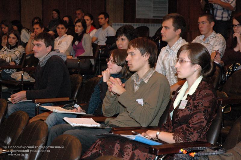 19.09.11     19-24 сентября в НГТУ пройдет Всероссийская молодежная школа «Прикладные методы статистического анализа» , фотография: В. Кравченко