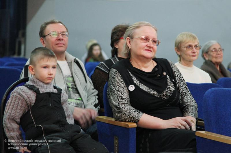 21.02.12     В НГТУ состоялся концерт, посвященный Дню защитника Отечества , фотография: В. Невидимов