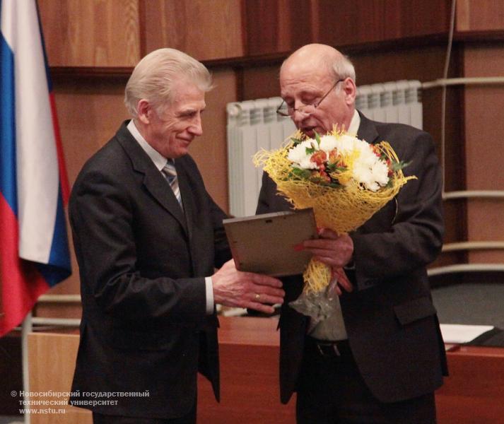 25.04.12     25 апреля состоится заседание ученого совета НГТУ , фотография: В. Невидимов