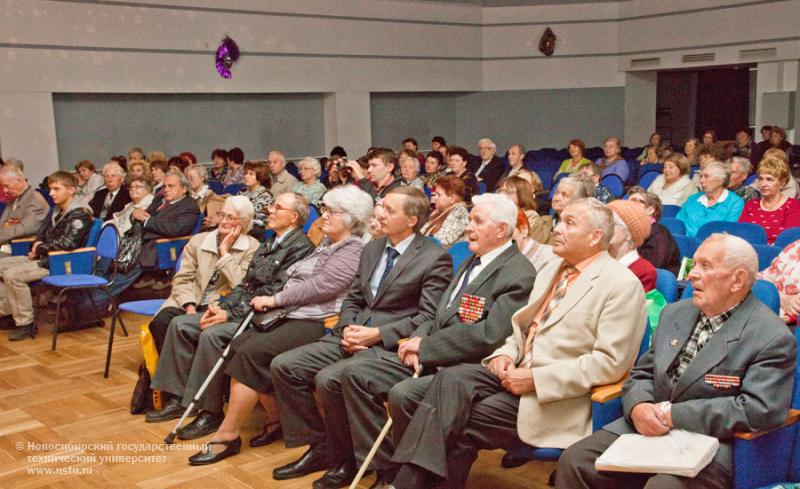 04.10.12     Концерт в рамках Декады пожилого человека , фотография: В. Невидимов