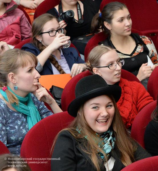 3.12.2013. Межвузовский конкурс «Другой язык – другое видение мира», фотография: В. Невидимов