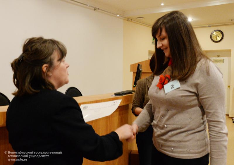 28.11.2013. Городской конкурс ораторского искусства на английском языке. Анастасия Жидкова (2 курс факультета гуманитарного образования,  направление обучения — «Лингвистика») 1 место, фотография: В. Невидимов