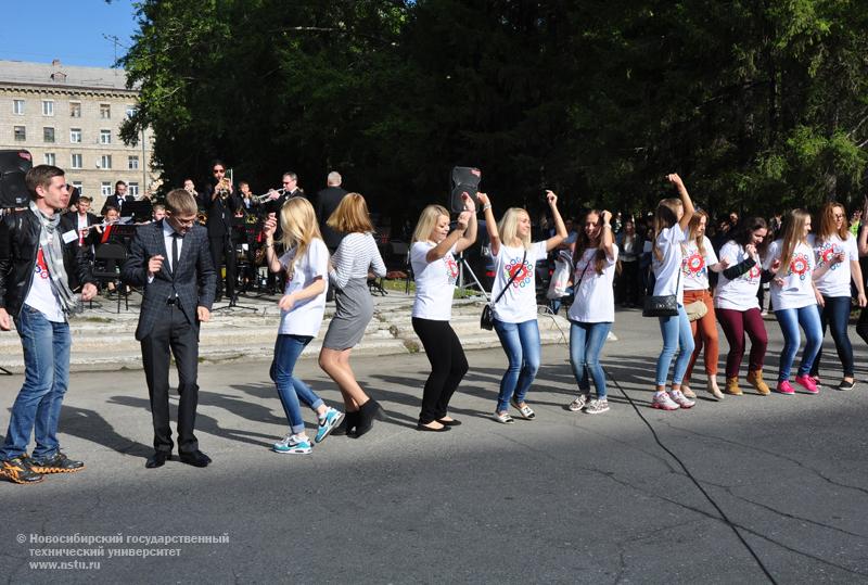 Первокурсникам - «Первый день новой жизни» , фотография: В. Кравченко